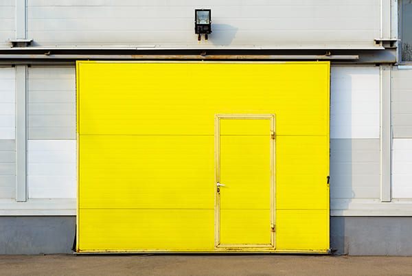 porte coulissante jaune